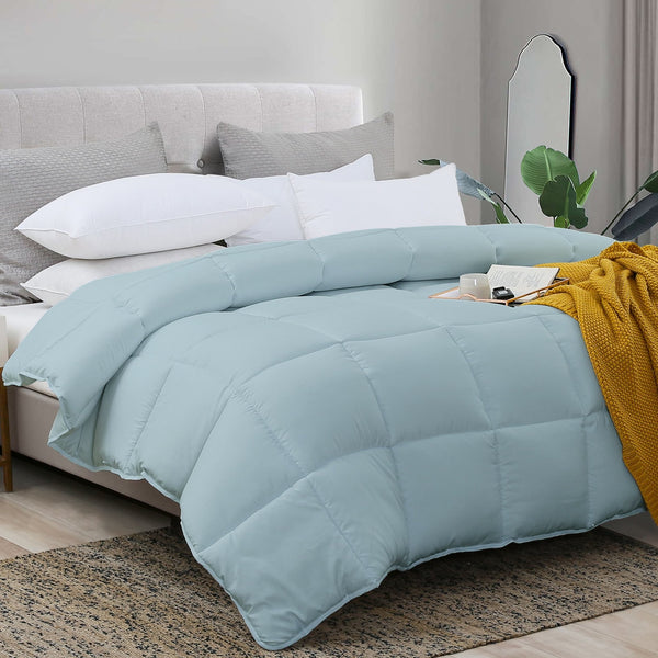 L LOVSOUL Light Blue Down Alternative Comforter - L - LOVSOUL